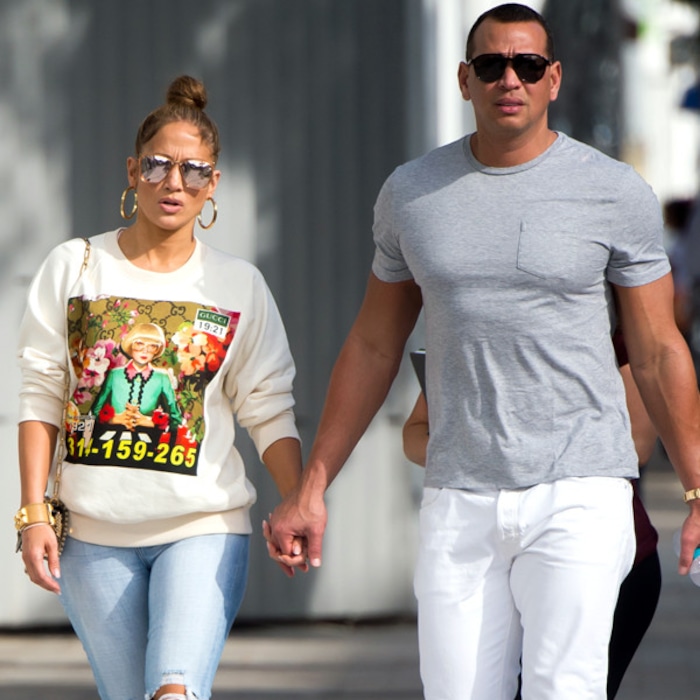 Jennifer Lopez And Alex Rodriguez Heat Up Christmas In Miami E News